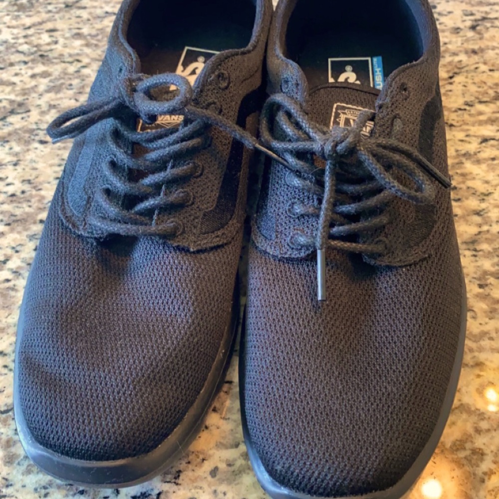 Black lace vans